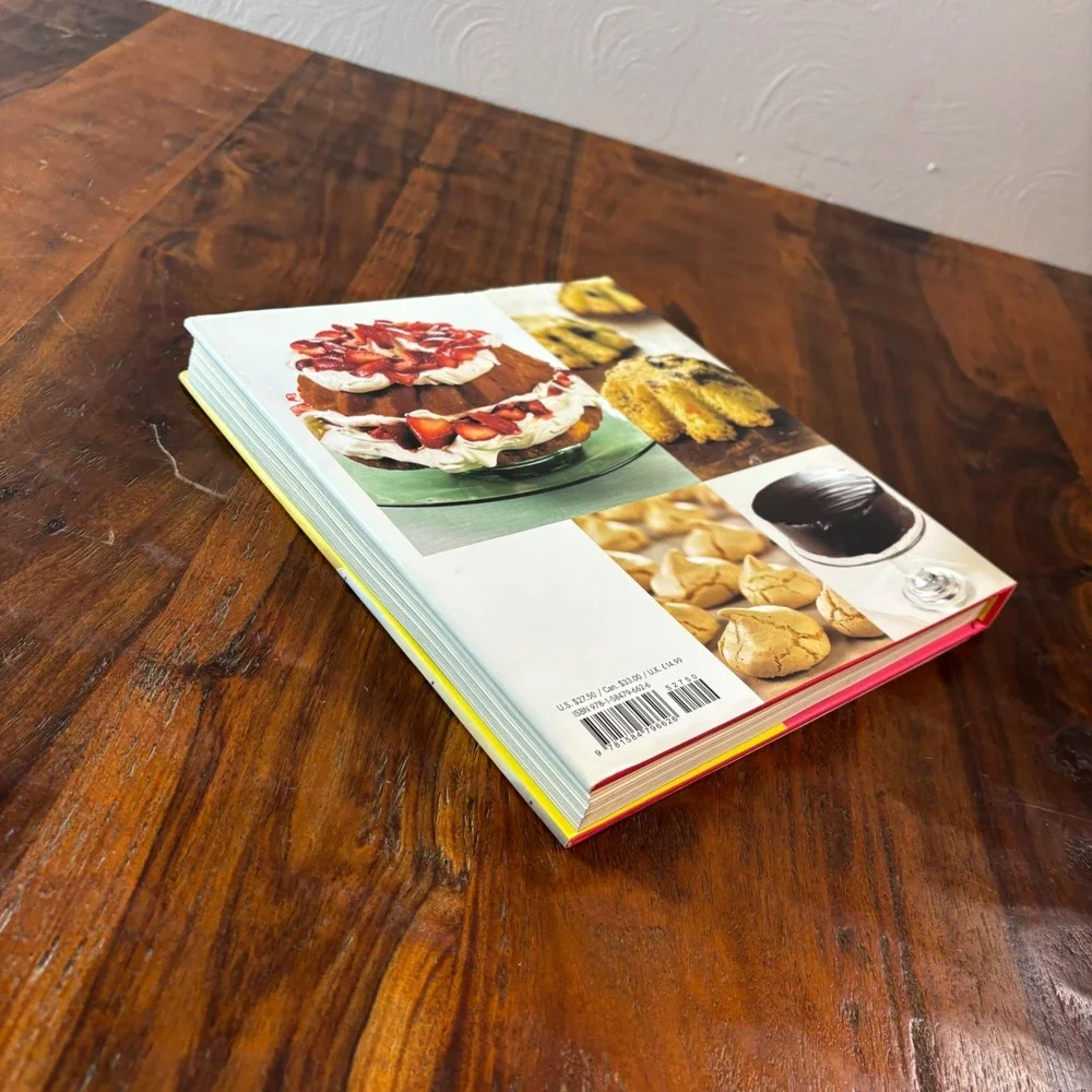 CakeLove How to Bake Cakes from Scratch Warren Brown Hardcover Cookbook 2008